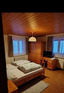 Gampel-Bratsch Hotel | Hotel Restaurant Park Jeizinen