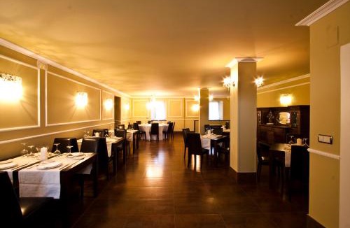 Quincoces de Yuso Hotel | Hotel Restaurante Puente Romano