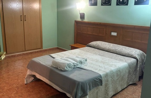 Pedro Munoz Hotel | HOTEL RESTAURANTE LA BARCA