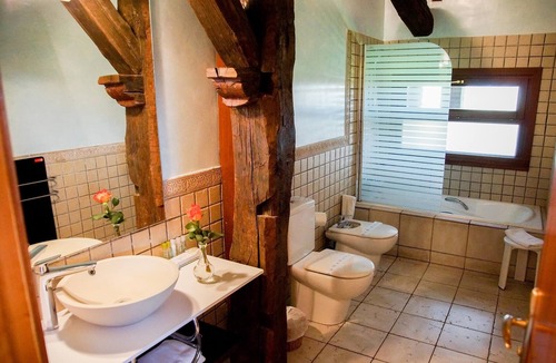 Oiartzun Hotel | Hotel Restaurante Usategieta