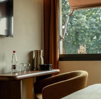 Pont-de-l'Isere Hotel | Hotel & Restaurants - Maison Chabran