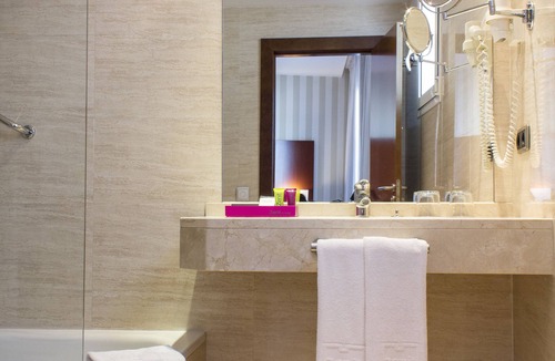 Murcia Hotel | Hotel RH Murcia Centro By Hoteles RH