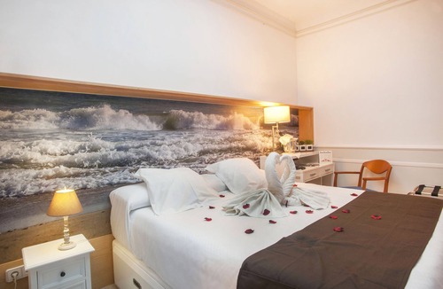 Vilanova I la Geltru Hotel | Hotel Ribes Roges