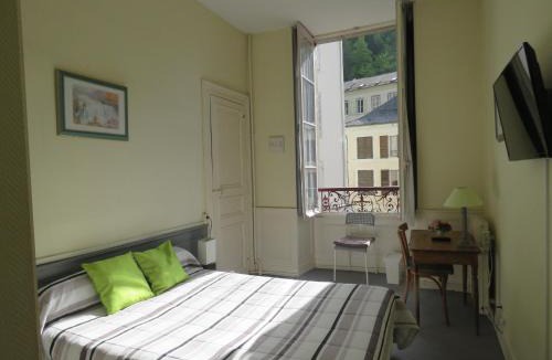Eaux-Bonnes Hotel | Hotel Richelieu