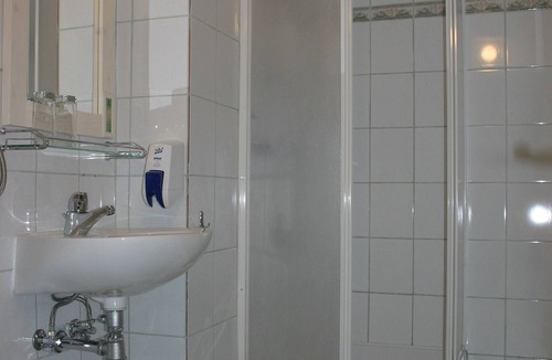 Delnice Hotel | Hotel Risnjak