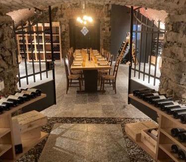 Lamone Hotel | Hotel Ristorante Grotto Serta