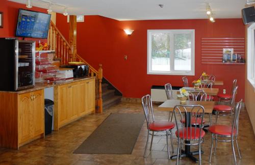 Grand Falls - Windsor Hotel | Hotel Robin Hood