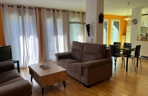 Incles Hotel | Hotel Roc de St Miquel & Apartment