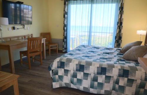 Mesnil-Val-Plage Hotel | Hotel Royal Albion