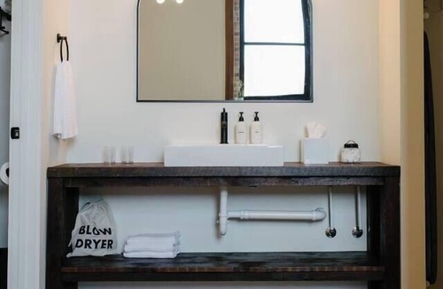 Toledo Hotel | Hotel Royal Room 105