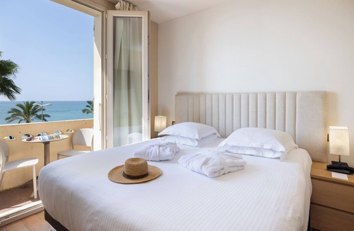 Cros-de-Cagnes Hotel | Hotel Royalmar