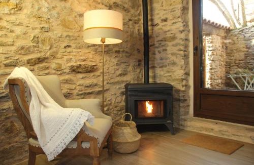 Horcajuelo de la Sierra Hotel | HOTEL RURAL SANTUI