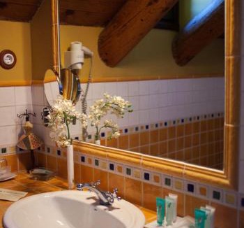 Santa Cruz De La Seros Hotel | Hotel Rural El Mirador de los Pirineos
