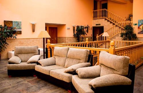 Aldea del Fresno Hotel | Hotel Rural El Jardin