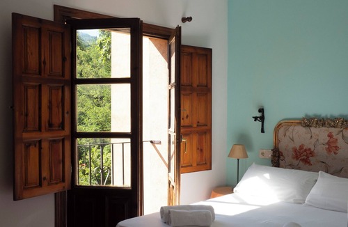Puerto de Bejar Hotel | hotel rural el jardin del conde