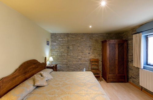 Yanguas Hotel | Hotel rural los Cerezos