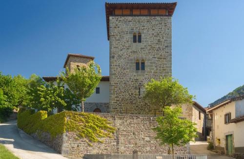 Uriz Hotel | Hotel Rural Torre de Úriz