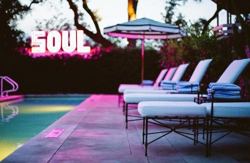 Travis Heights Hotel | Hotel Saint Cecilia