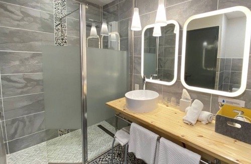 La Grande-Motte Hotel | Hotel Saint Clair