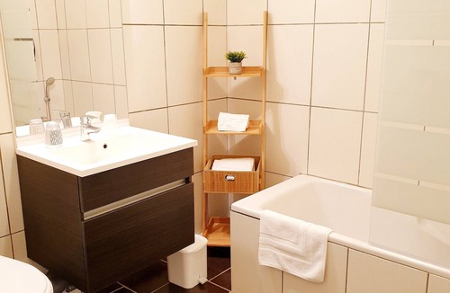 La Ferte-Saint-Cyr Hotel | Hotel Saint Cyr