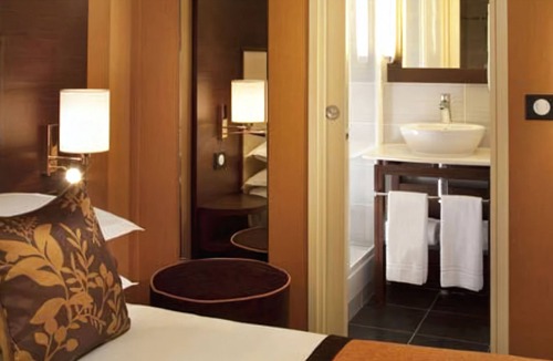 Les Halles Hotel | Hotel Saint Honore 85