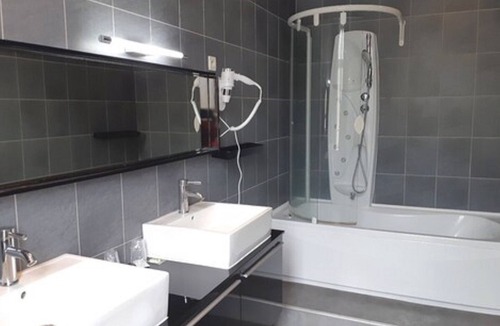 Haybes Hotel | Hotel Saint Hubert