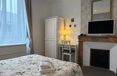 Saint-Donatien Hotel | Hotel Saint Yves