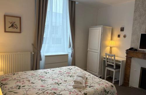 Saint-Donatien Hotel | Hotel Saint Yves