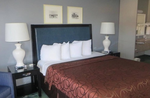 Beaumont Hotel | HOTEL SALINA