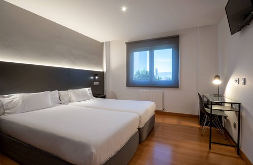 Ermitagana Hotel | Hotel Sancho Ramírez