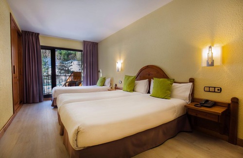 Arinsal Hotel | Hotel Sant Gothard by Nexta