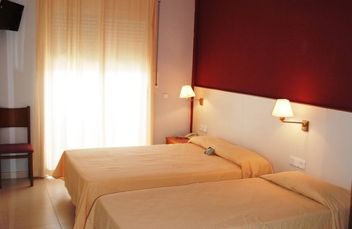 Segur de Calafell Hotel | Hotel Sant Jordi