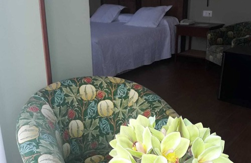 Montbrio del Camp Hotel | Hotel Sant Jordi