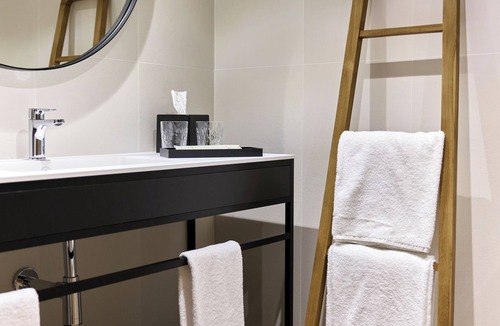 Sant Feliu de Llobregat Hotel | Hotel SB Win 4 Sup