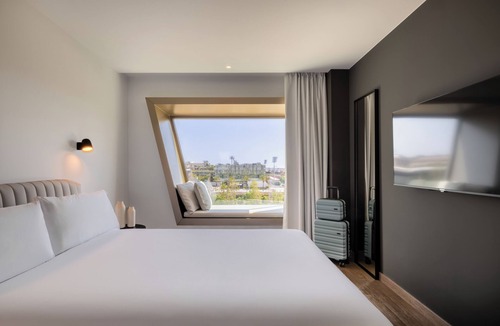 Sant Feliu de Llobregat Hotel | Hotel SB Win 4 Sup