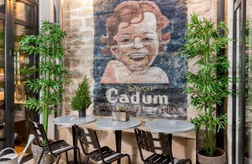Belleville Hotel | Hotel Scarlett