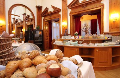 Val Muestair Hotel | Hotel Schweizerhof Sta Maria