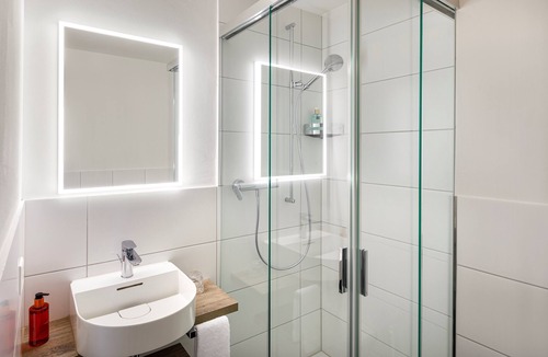 Tannenboden Hotel | Hotel Schweizerhof Wetzikon