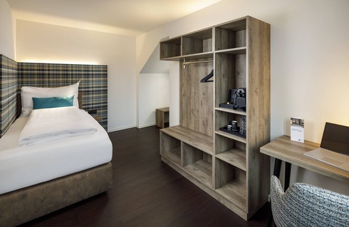 Tannenboden Hotel | Hotel Schweizerhof Wetzikon