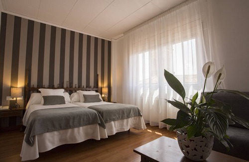 Tremp Hotel | Hotel Segle XX