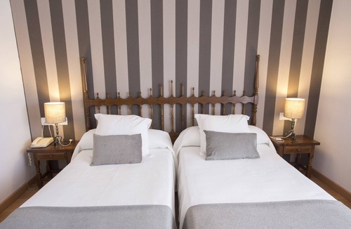 Tremp Hotel | Hotel Segle XX