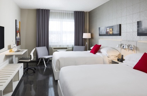 Saint Louis Hotel | Hotel Sepia