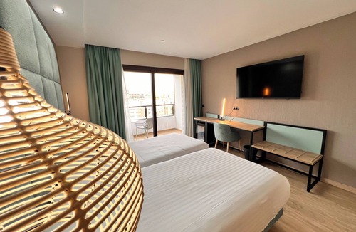 Raval Roig Hotel | Hotel Sercotel Maya Alicante