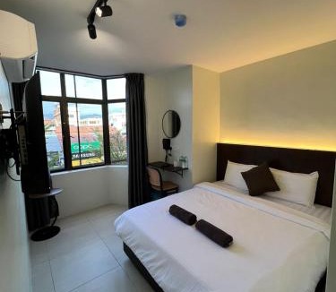 Kampung Kuala Parit Hotel | Hotel Seri Kangsar KK Hotel