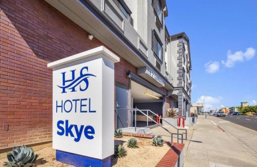 San Bruno Hotel | Hotel Skye San Francisco Airport SFO FREE SHUTTLE AND BREAKFAST!