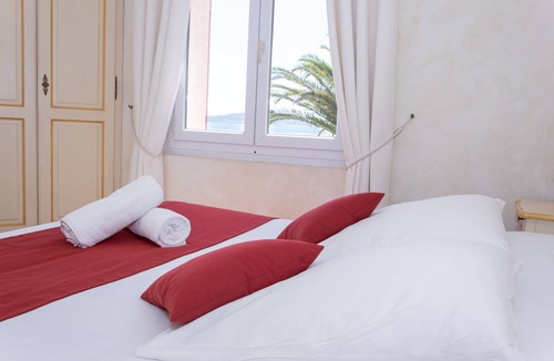 Plage de la Garonnette Hotel | Hotel & Spa La Villa