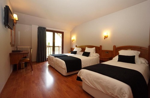 El Serrat Hotel | Hotel & SPA Niunit
