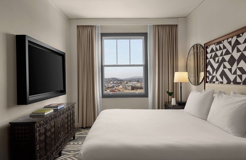 Theater District Hotel | Hotel Spero, Vignette Collection by IHG