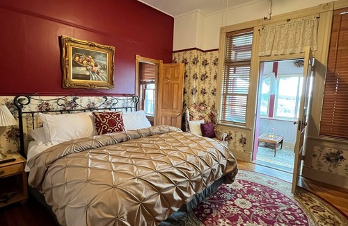 Cripple Creek Hotel | Hotel St. Nicholas