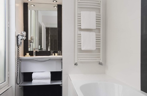 Chaussee-d'Antin Hotel | Hotel St Pétersbourg Opéra & Spa